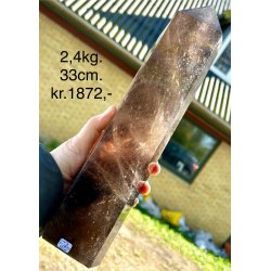 Stor rgkvarts trn 2,4kg. 33cm. 
