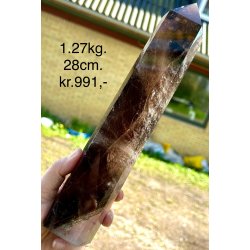 Stor rgkvarts trn 1,27kg. 28cm. 