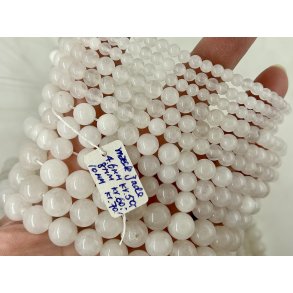 M�lk jade 10mm. 