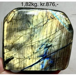 Stor labradorit freeform 1,82kg