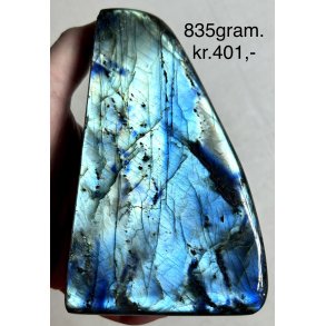 Stor labradorit freeform 835gram. 