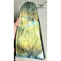 Stor labradorit freeform 2,3kg. 