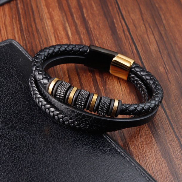 Okselder armbnd m/stlls+charms-20,  21cm. 