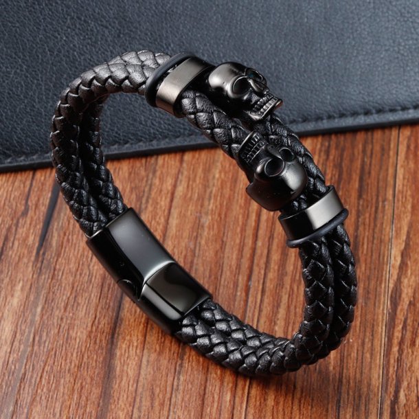 Okselder armbnd m/stlls+charms-24,  21cm. 
