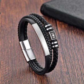 Okselder armbnd m/stlls+charms-32, 21cm. 