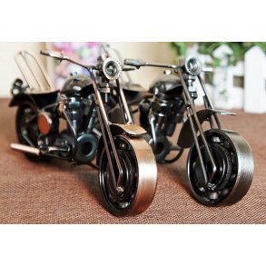 Stor mc-m127 sort og kobber fv. str.18x6x10cm.